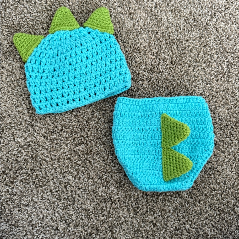 Green and Blue Dinosaur Knit Hat and Diaper Cover Set